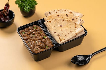 Pindi Chole & Chapati Mini LunchBox