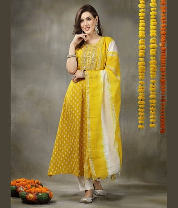 Stylum Rayon Printed A-Line Women's Kurti with Dupatta - Yellow ( Pack of 1 )