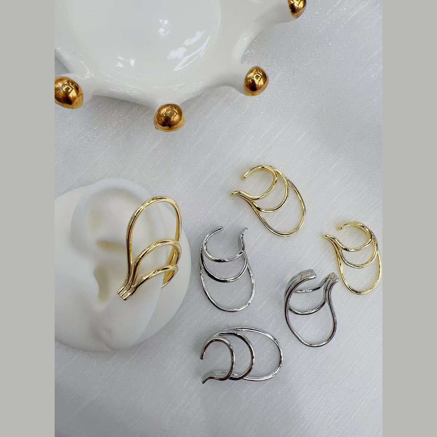 18K Gold Anti Tarnish Stud Clip-On Ear Cuff Conch Earring Pair Women-Gold