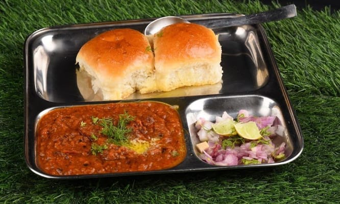 Nikhil's Kitchen Pav Bhaji & Cafe