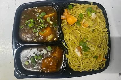 Chicken Chowmein Combo