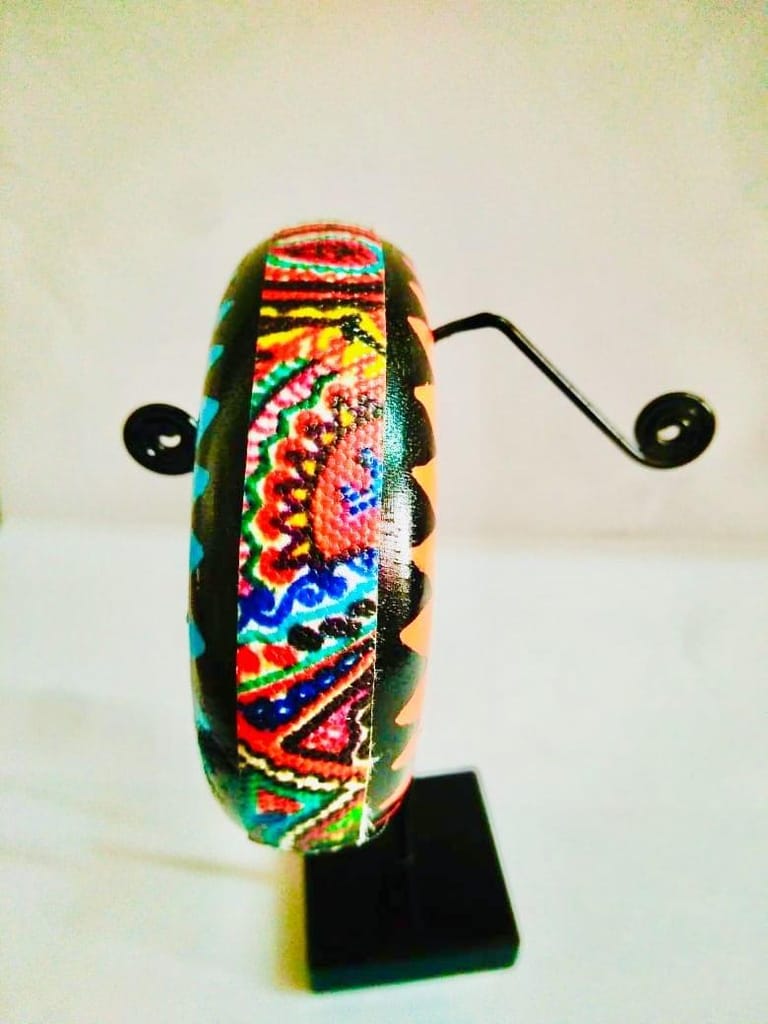 A Quirky Affair - Stylish Black Bangle
