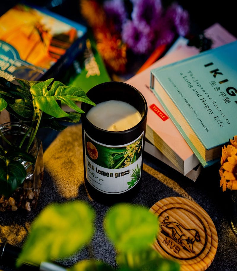 Black Mist Lemongrass Aroma Candle