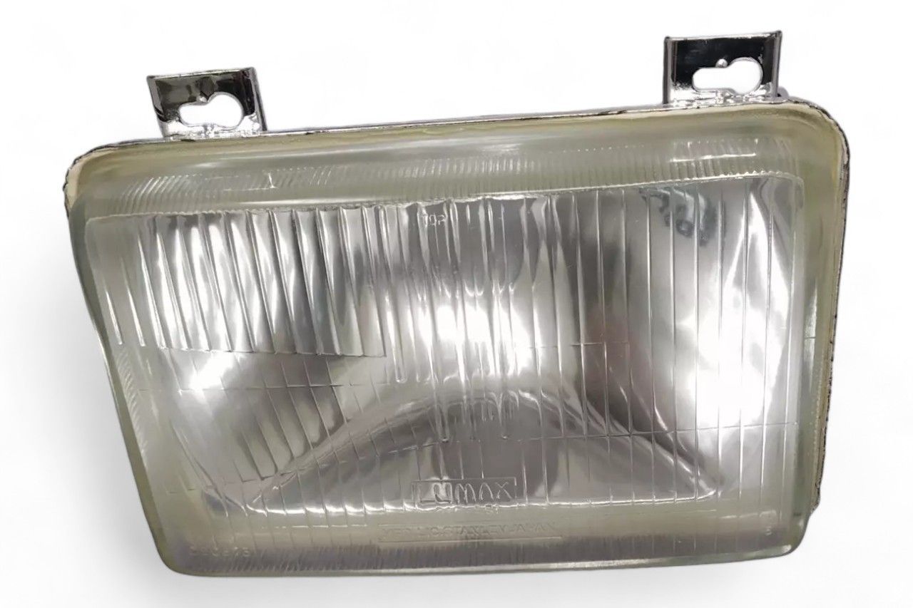 Lumax Head Lamp - RH AV331363
