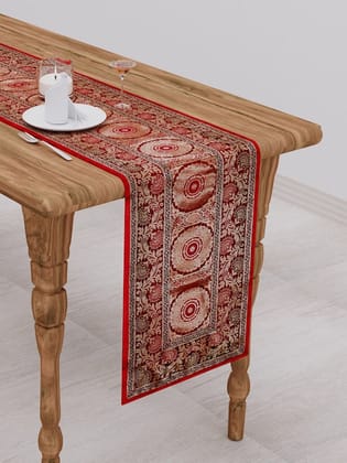 Banarasi Zari Table Runner-Banarasi Zari / 6 Seater
