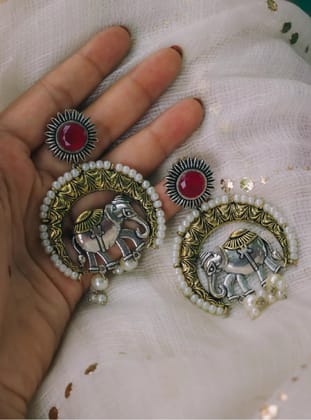 Aahana Earrings-red