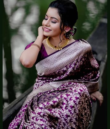 fab woven Art Silk Woven Design Banarasi saree With Unstitched Blouse Piece ( Wine )