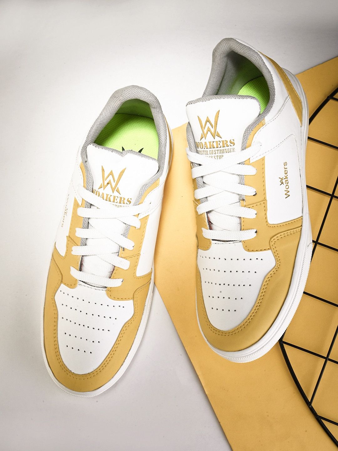 Woakers Yellow synthetic leather Lace up Causal ShoesforMen - UK9