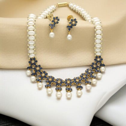 Ornate Blossom Pearl Necklace Set Ornate Blossom Pearl Necklace Set