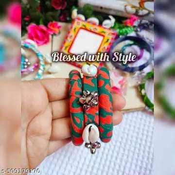 Diva Glittering Bracelet & Bangles