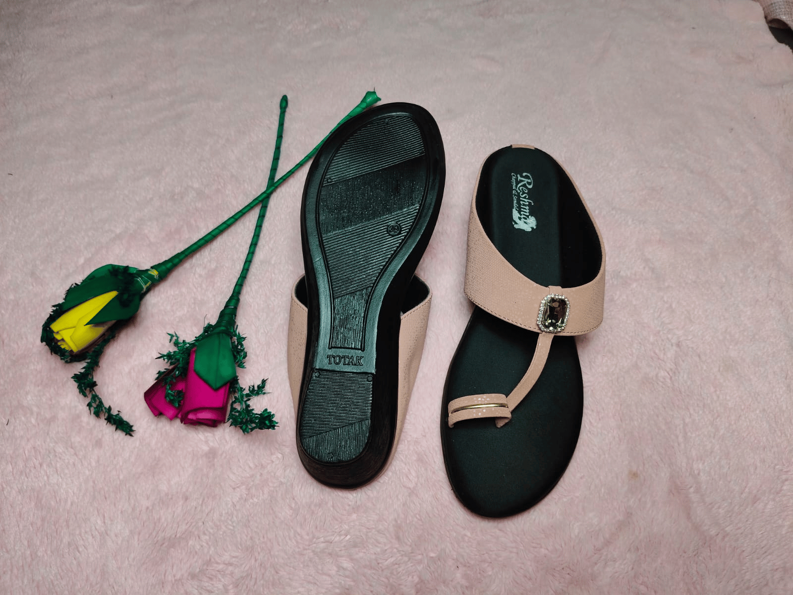 Reshma Embellished Flats (Size 38) | Stone-Studded Toe Ring | Ethnic Casual