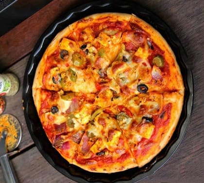 Veggies Paradise Pizza