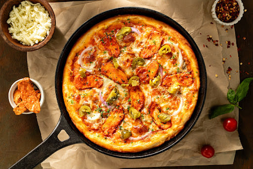 Sourdough Grilled Chicken Pan Pizza (8 Inch)