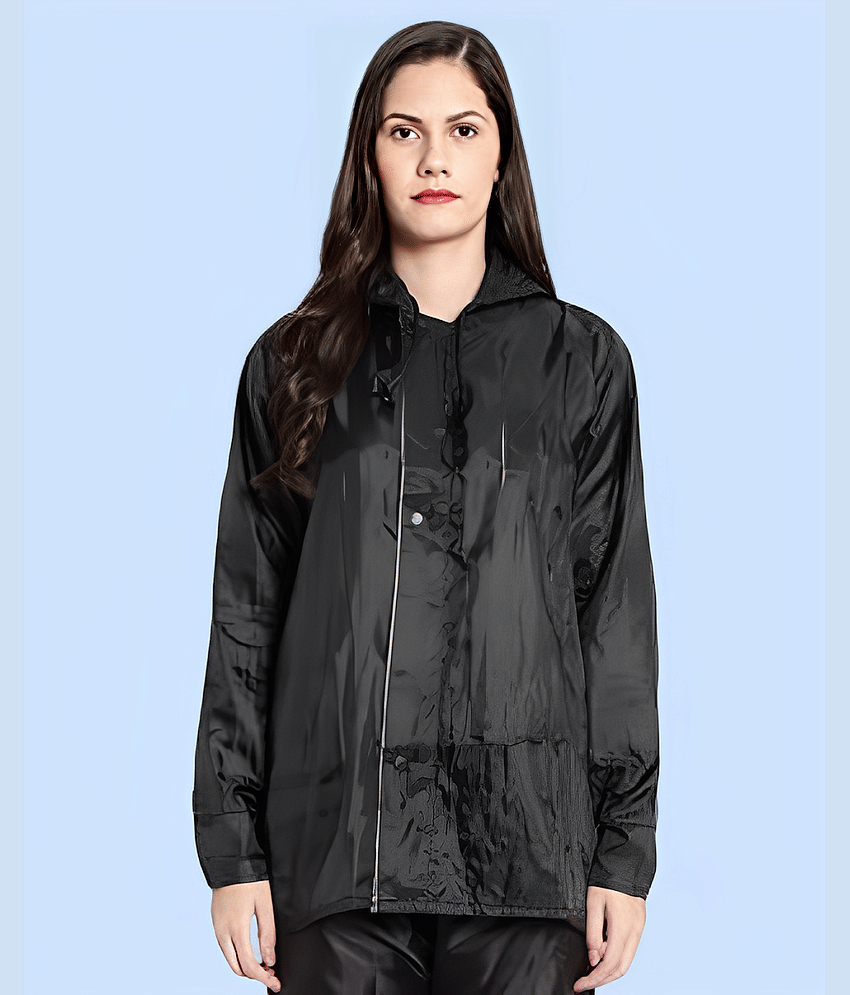 PP Kurtis Long Raincoat - Black