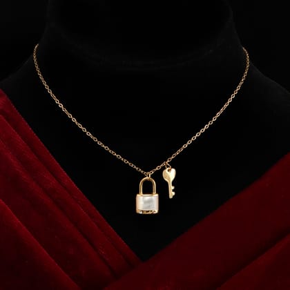Golden Unlocking Dreams Necklace