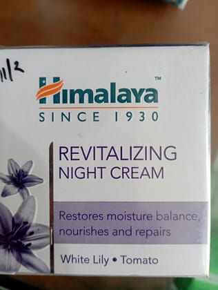 Himalaya revitalizing night cream restores moisture balance nourishes and repairs