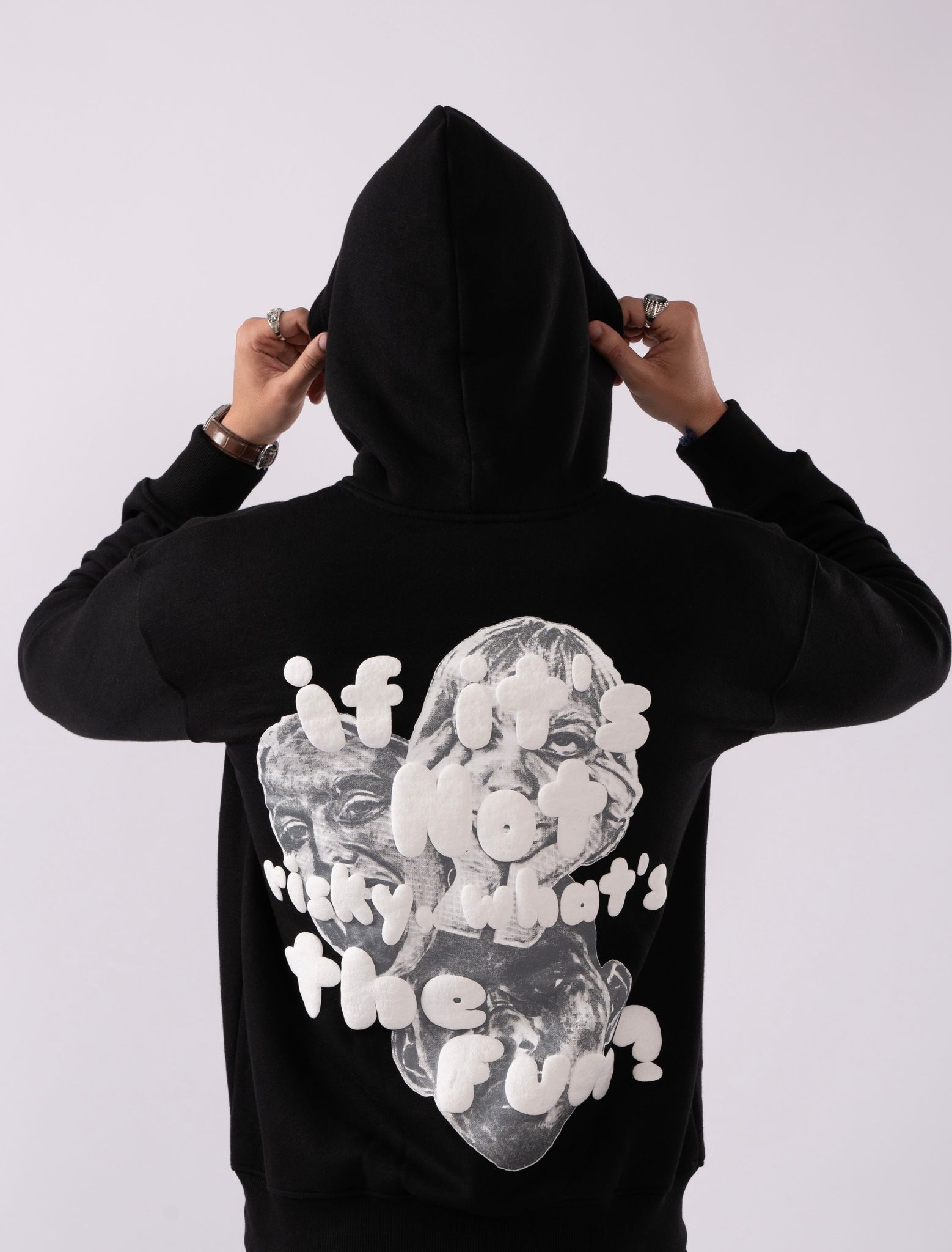 Take The Risk Hoodie-S / Black