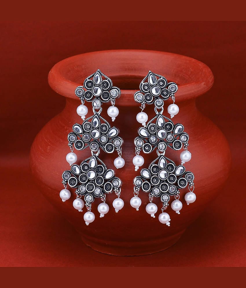 Sukkhi Designer Oxidised Kundan & Pearl Chandelier Earring For Women