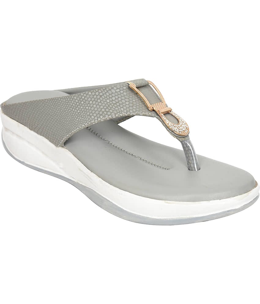Racecourse - Gray Women's Slip On Heels