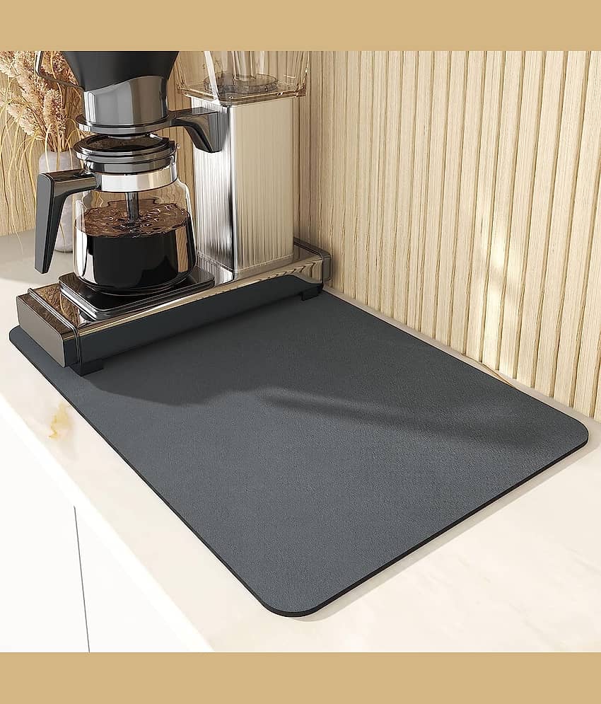 MANDEV Black Silicone Dish Drying mat for Kitchen Water Absorbent mat ( Set of 1 )