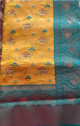 Elegant Embroidered Saree with Zari Border