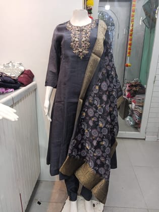 Kurtis Dupatta set
