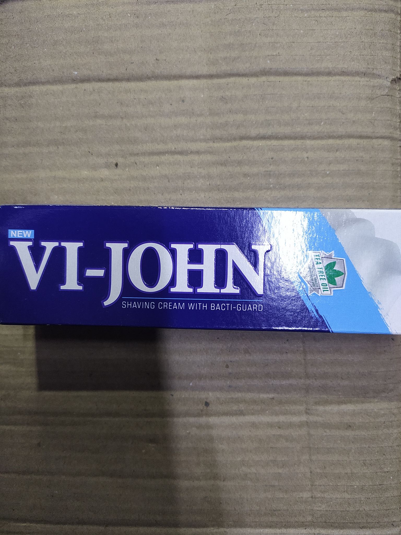Vi-john Shaving cream with bacti-guard saving cream
