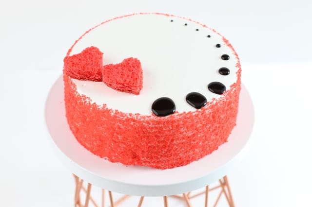 Red velvet cake [eggless]
