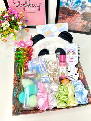 Sweet Basket Hamper