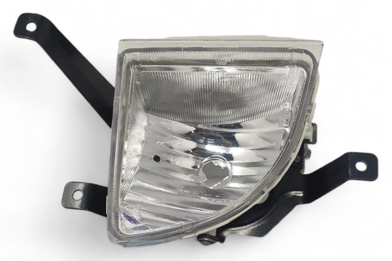 Lumax Front Fog Lamp - RH AV442690