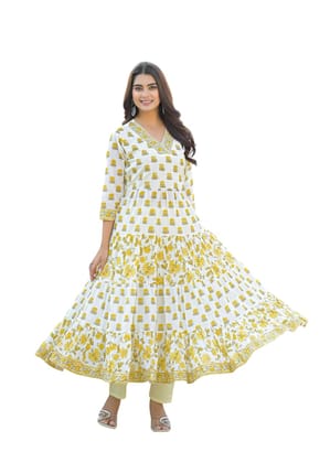 Women Kurta Pant Set with Dupatta | Comfortable & Trendy Ethnic Wear for All-Day Style