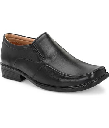 Leeport Black Men's Slip On Formal Shoes