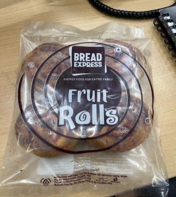 Bread Express Fruit Roll – Fruity Snack Roll (270g)