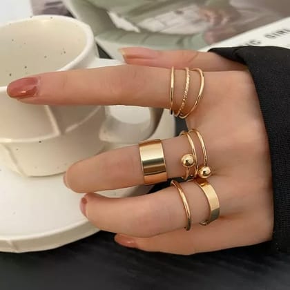 Multi Layer Solid Rings Set Of 4-Gold