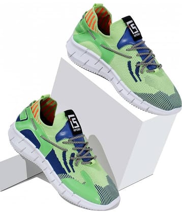 RapidBox - Green Men's Sneakers