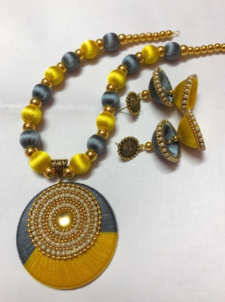 Elegant Dual-Tone Silk Thread Jewellery Set