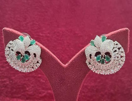 EARING AD