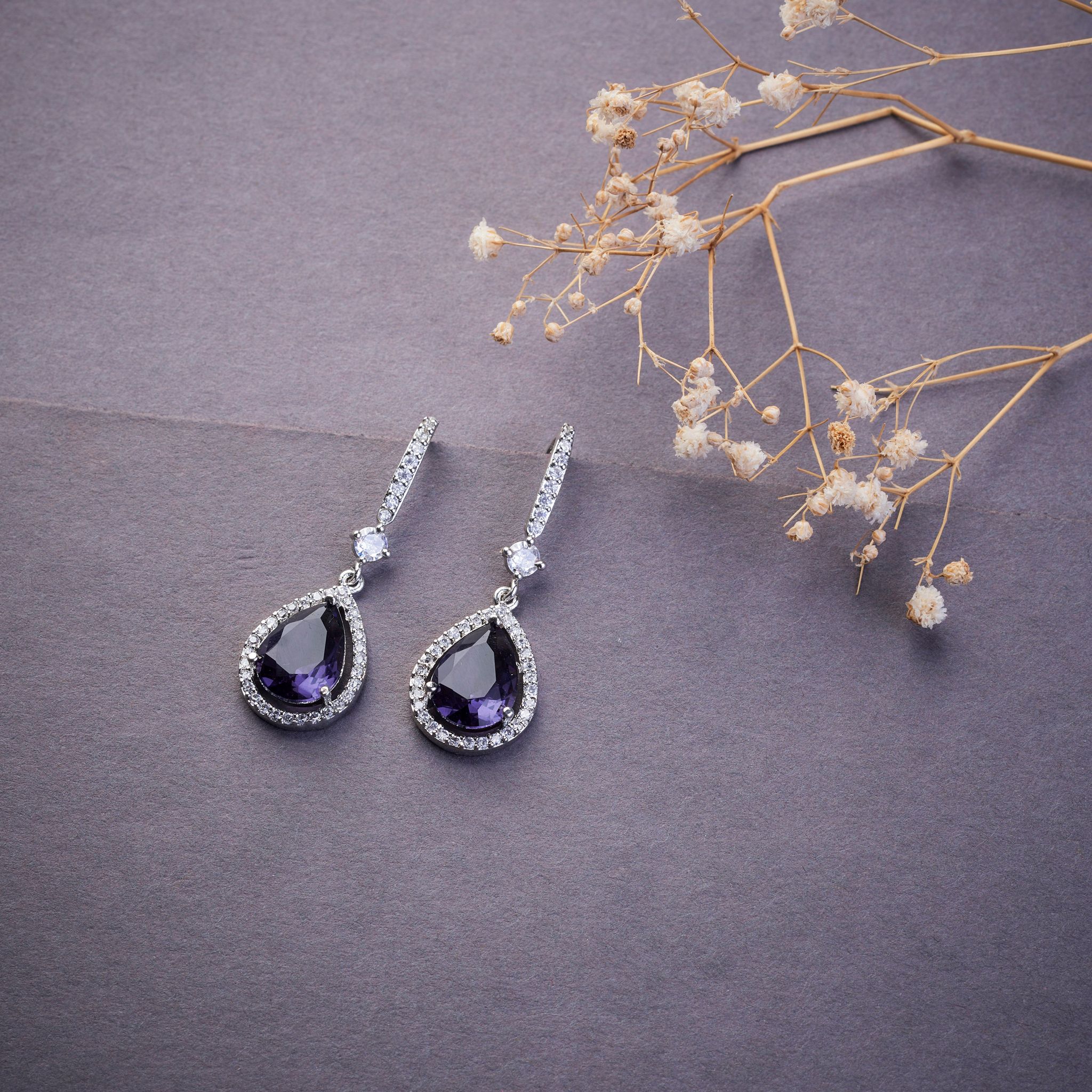 Empress Glow Pear Cut Drops-Blue / Rhodium / Free Size