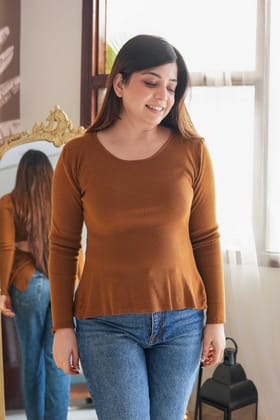 Knitted Top With Back Knot-Brown