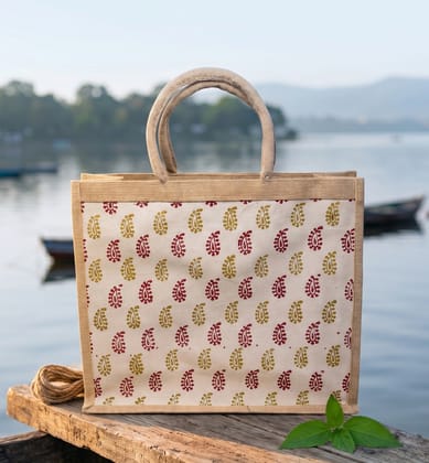 Handcrafted Jute Shopping Bag Handcrafted Jute Shopping Bag