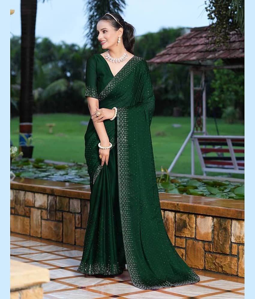 Shivadit ethnic Georgette Solid Saree With Unstitched Blouse Piece ( Green )