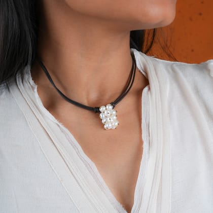 Leather And Pearl Bunch Necklace