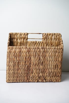 Jalkumbhi Made Picnic Basket