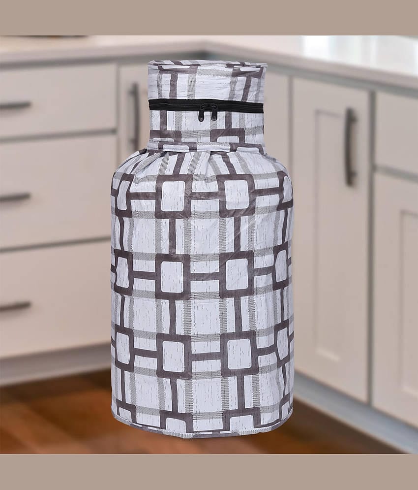 E-Retailer Single PVC White Cylinder Cover