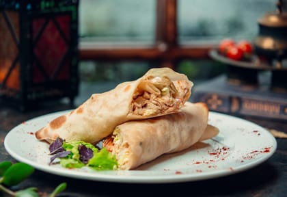 Extra hot chicken shawarma