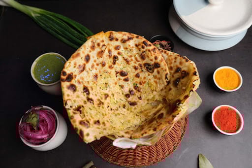 Tawa Mix Paratha With Curd And Pickle