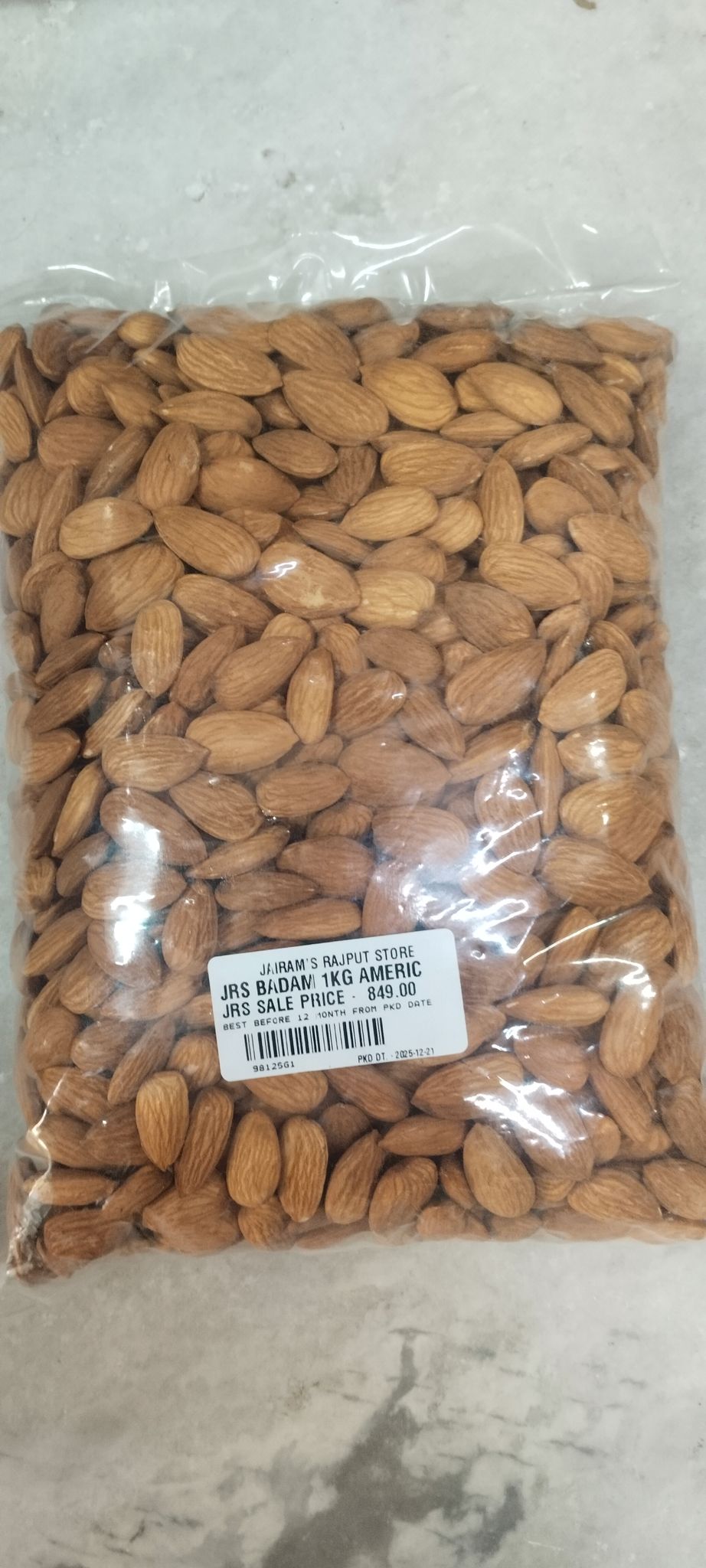 JRS Badam 1 kg 