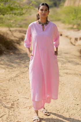 Taffy Pink Mulmul Kurta Set-S