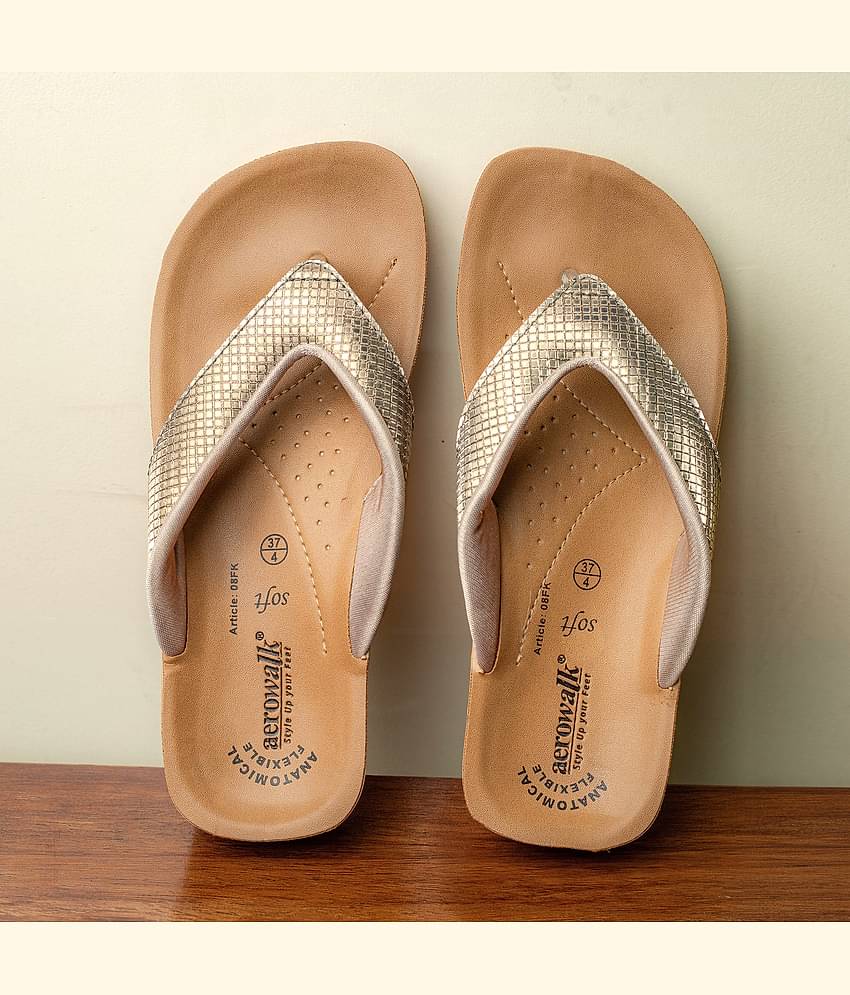 Aerowalk Beige Women's Slipper
