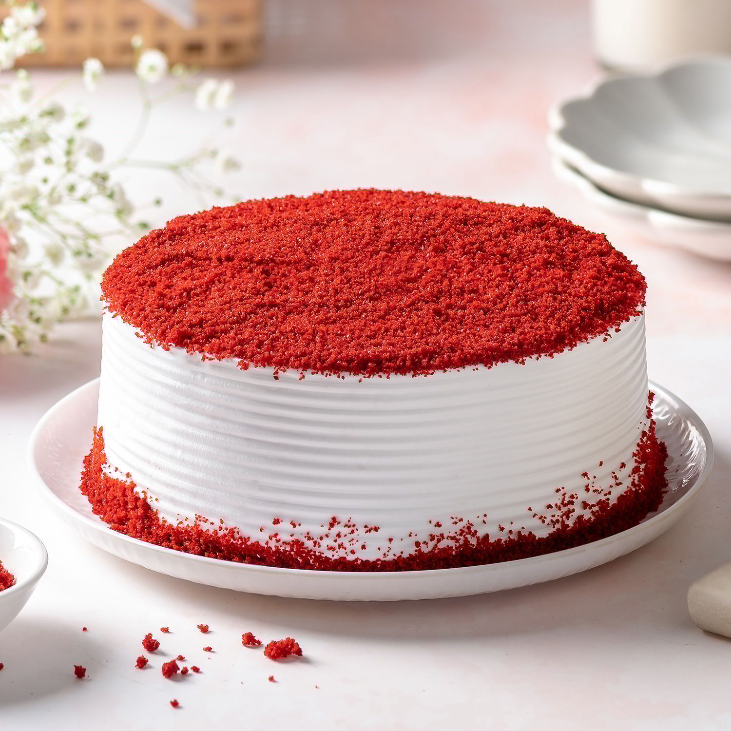 Red Velvet Fresh Cream Cake Half Kg